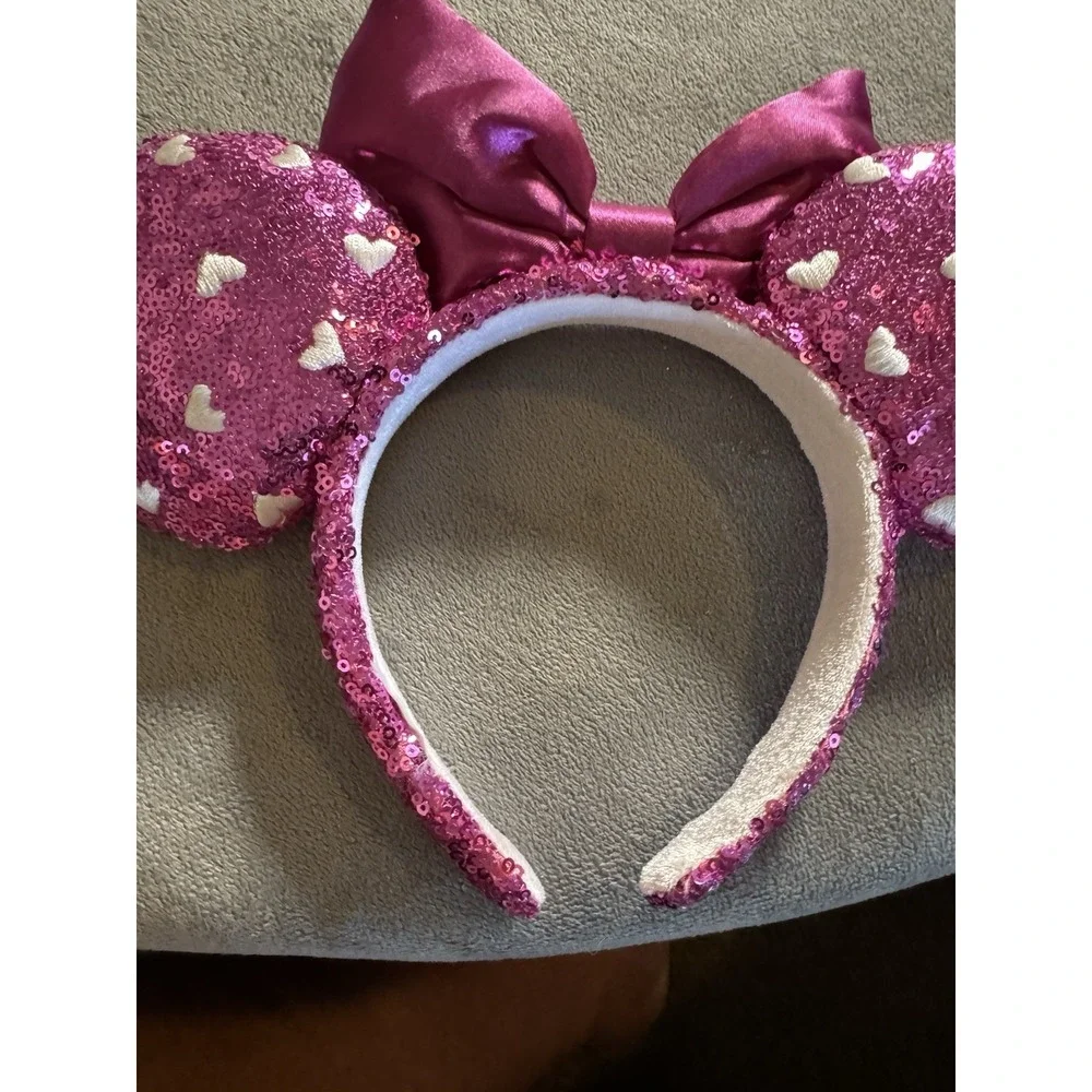 Disney- Parks Minnie Mouse Ears Bow Purple Sequin White Heart Headband Gifts CT3